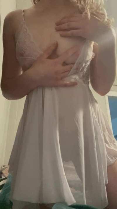 slutty 19 yr old princess 👼