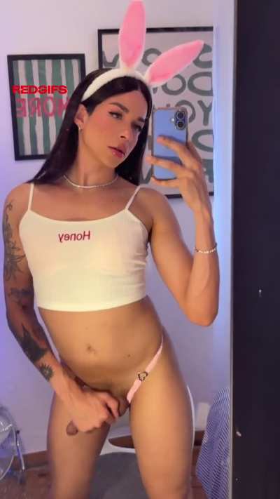 Which fantasy hits harder: sucking or being sucked?