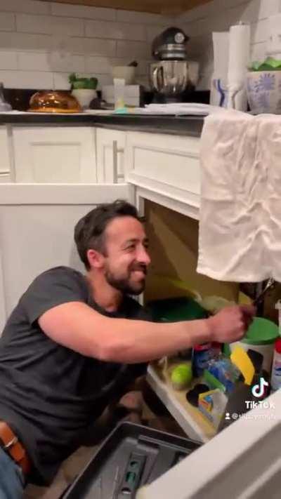 Making the perfect Tinder account