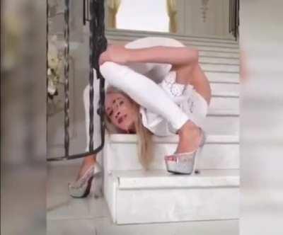 Застряла, нужно помочь