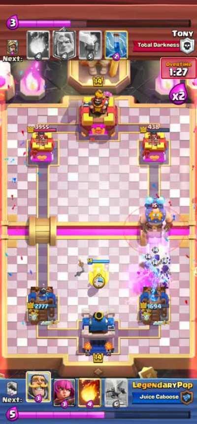 Evolved Skeletons vs Electro Giant ⚡️