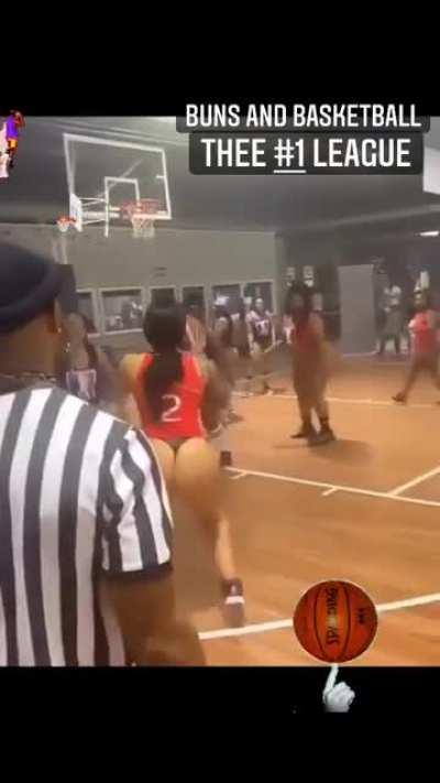 Sexy women with big 🏦 playing 🏀