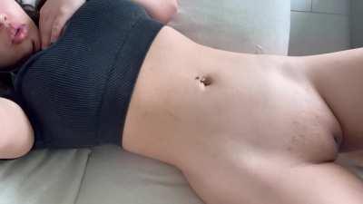 which lips would you lick first?