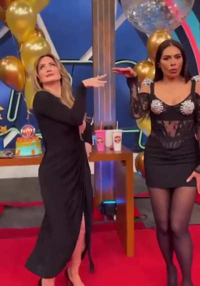 Andrea Legarreta o Galilea Montijo