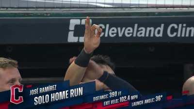 [Highlight] [Highlight] Jose Ramirez crushes his 3rd homer of the game!