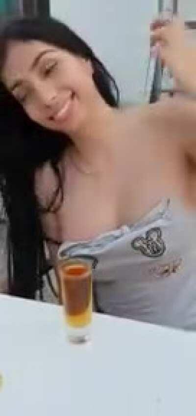 Nsfw kadın işi biliyor