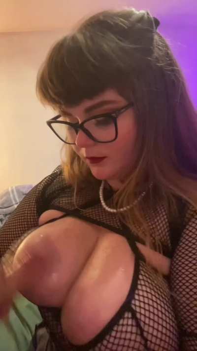 I'm gonna wear this again for him tonight (OC) 😛