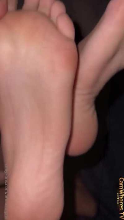 Bro Jizzed All Over Her 