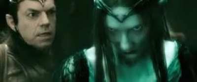Does Galadriel really have this “dark” form in the books?