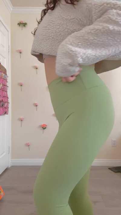 full body tease hehe