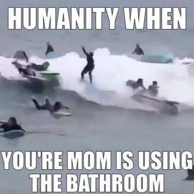 Nooo we gotta escape 😨😨😨😨