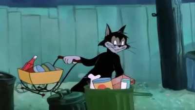 Misk🤮lc resident doing shopping at the supermarket