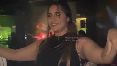 Seerat Luggani ultra broad armpits while dancing