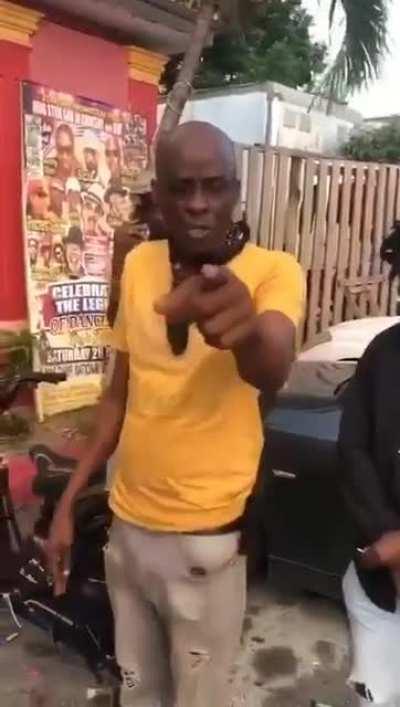 Public service announcement... From the Locals 🤣👀