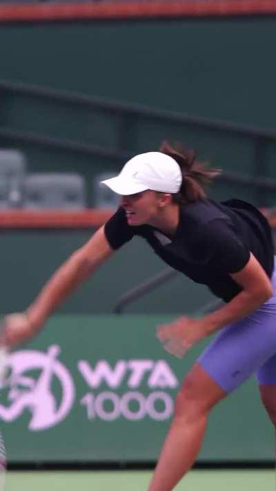 Iga Swiatek Tight Booty 🍑🔥