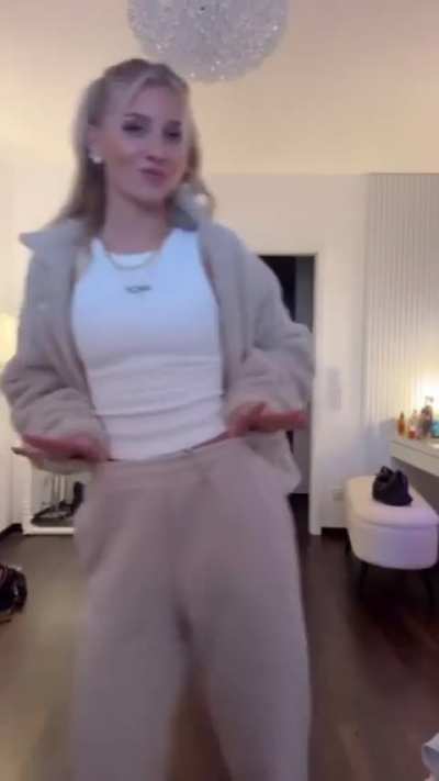 Ihr Körper ist so perfekt 😍