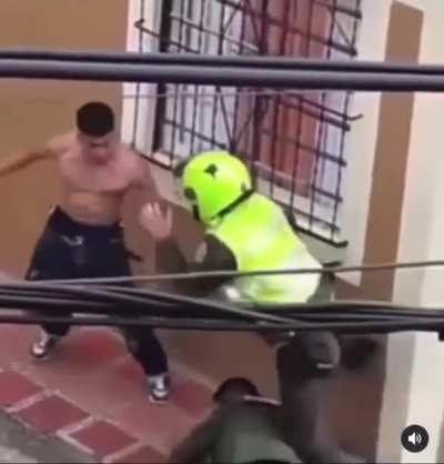 Chad unarmed palestinian 🇵🇸😎 vs virgin Israeli police🤮