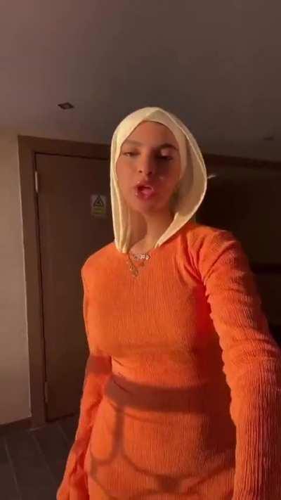 Hijabi