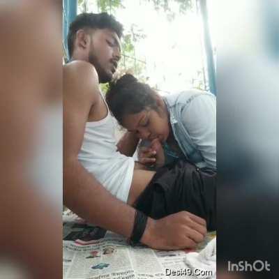 Harami friend sex with cute girlfriend tapa tap (Link in Comment)