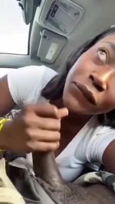 She don't mf swallow