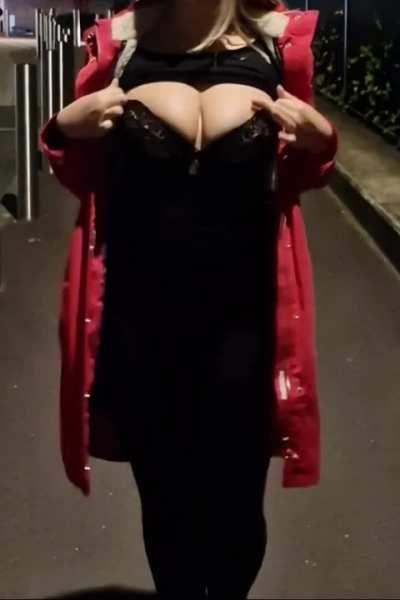 It was very cold out [GIF]