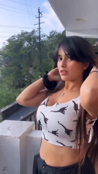 Insta pe gyan chodne Wali rand reality me sbse chudti hai