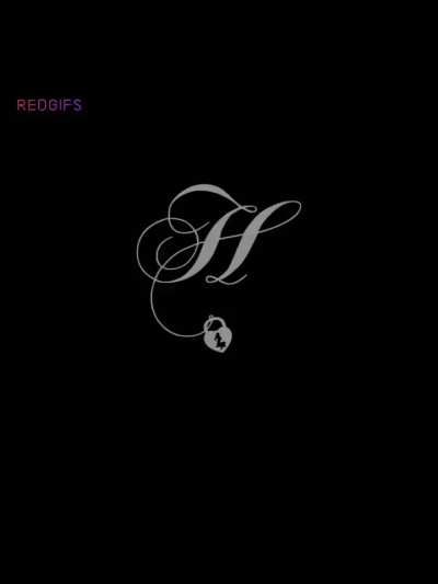 New fetish unlocked! Getting my cheeks clapped in my ripped leggings!💛 Full video is free on my OF (link in comments)