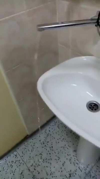 I install sink boss...