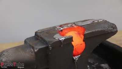 1k Celsius Tungsten ball reacting with lead