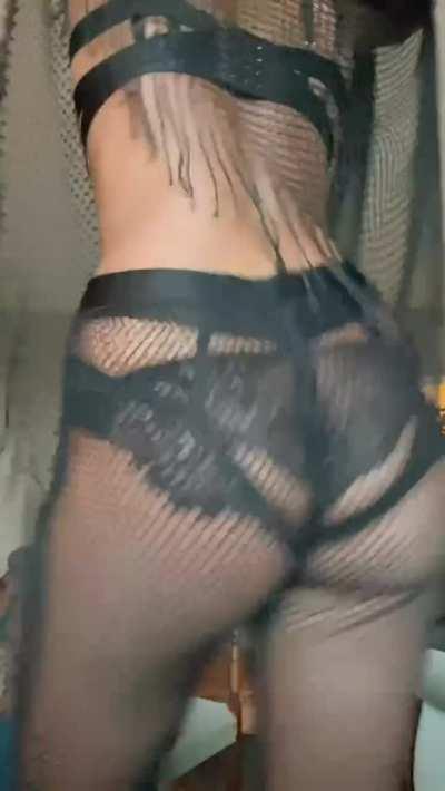 Am I fuck buddy material?