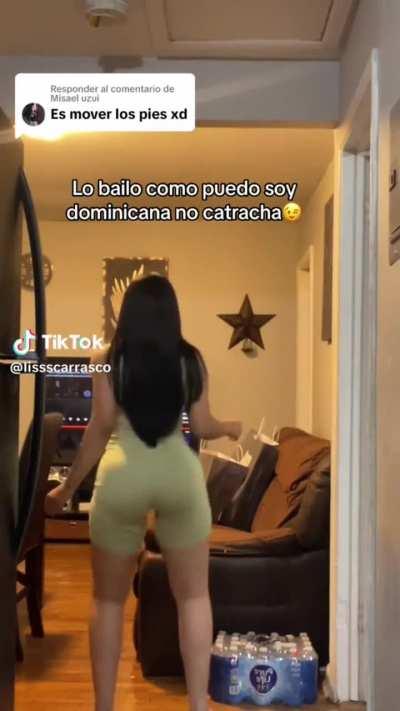 Dominican babe got moves