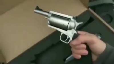 Big Arron , marksman of the big iron