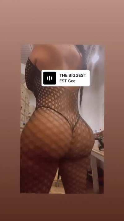 Mani (@thebiggesttopic__)