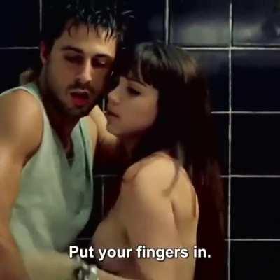 You think Ana de Armas enjoyed filming this scene?