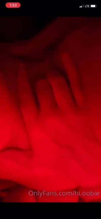 Her body is amazing😩💦