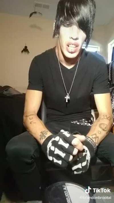 When your emo crush won’t XD with you anymore.