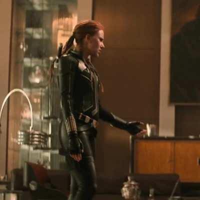 Scarlett Johansson On/Off