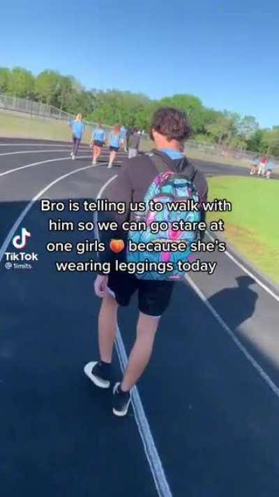 Shiii ion blame him 🤣 would y’all do the same?!👀