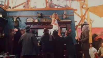 Margot Robbie 👉🏼❤️ In Babylon A Christmas Movie 🎄