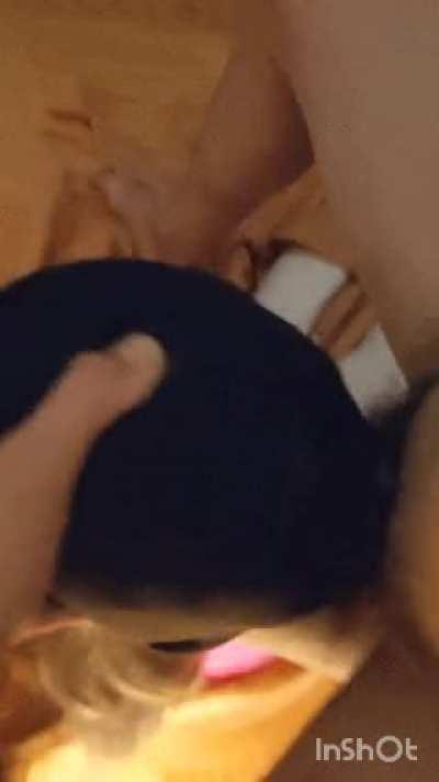 Kimberly Giving Good Heads