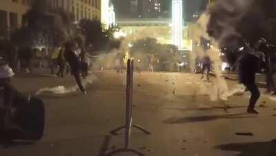 This dude needs to be in a professional soccer team now.