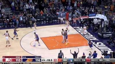 [Highlight] Crowder lays it in off nice passing to put the Suns up 3 with 19.3 left