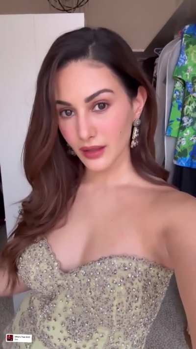 Hot & Beautiful look