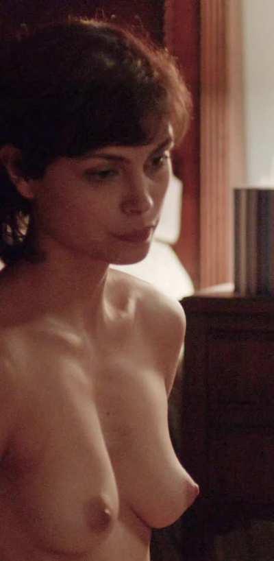 Brazilian actress Morena Baccarin in Homeland