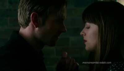 Dakota Johnson Knees a Man in the Balls in Fifty Shades Darker (2017)