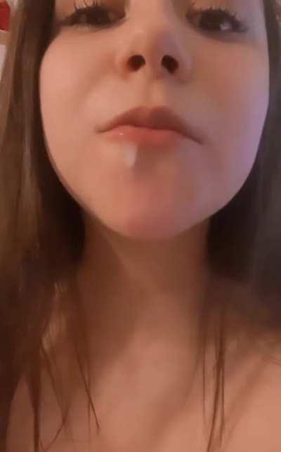 Valeria Belen - OnlyFans [01]