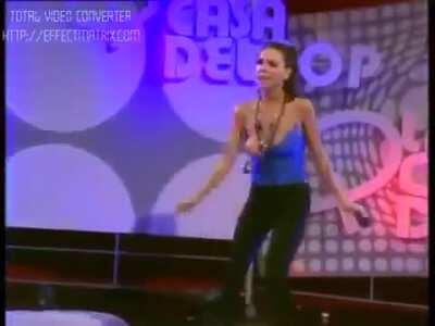 Singer's wardrobe malfunction