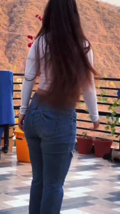 Poonam Desi thick beauty