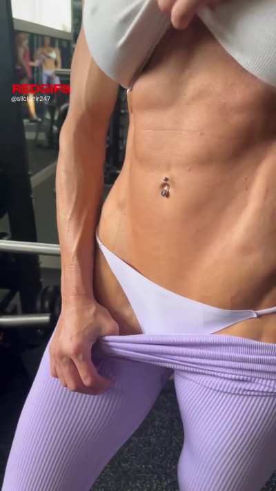 My new purple leggings are sexy..