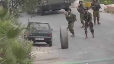 Israeli soldier vs Tire